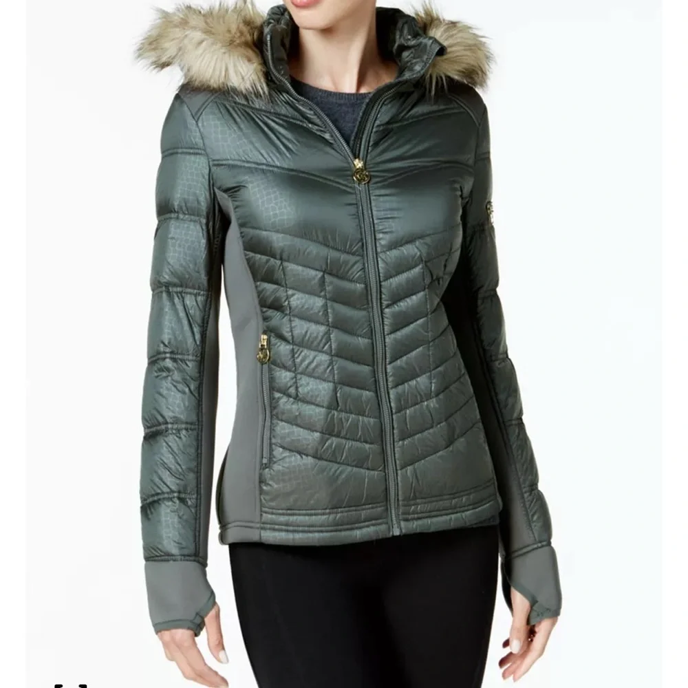 NWOT Michael Kors Green Mixed Media Puffer Jacket with Faux Fur Hood Size XL